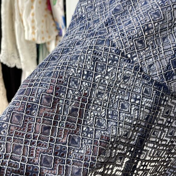 Beautiful blue crochet Antonio Melani with lining. - Picture 5 of 9